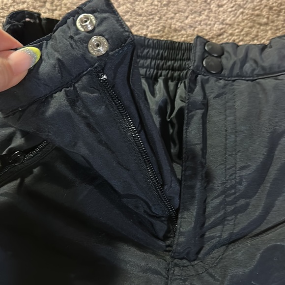 Kids ski / snowboard pants. - Picture 4 of 8